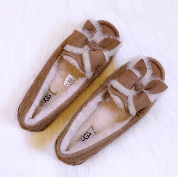 UGG Ansley Heritage Bow Chestnut Suede Slippers - Picture 5 of 8